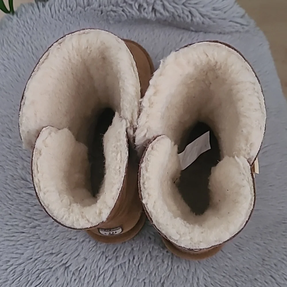BearPaw Winter Boots ❤️